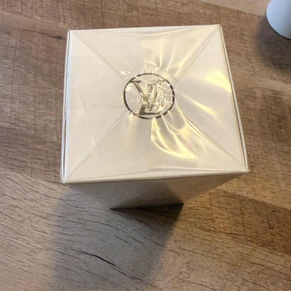 Louis Vuitton Imagination - Picture 3 of 5